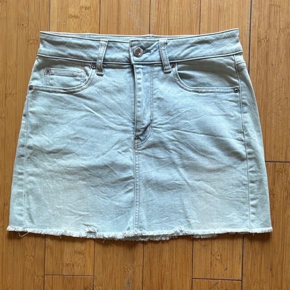 American Eagle Outfitters Dresses & Skirts - American Eagle Outfitters Light Wash Denim Mini Skirt